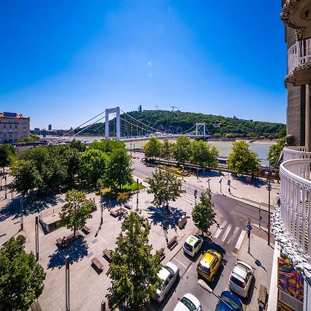 Budapest Riverfront Suite Esterno foto